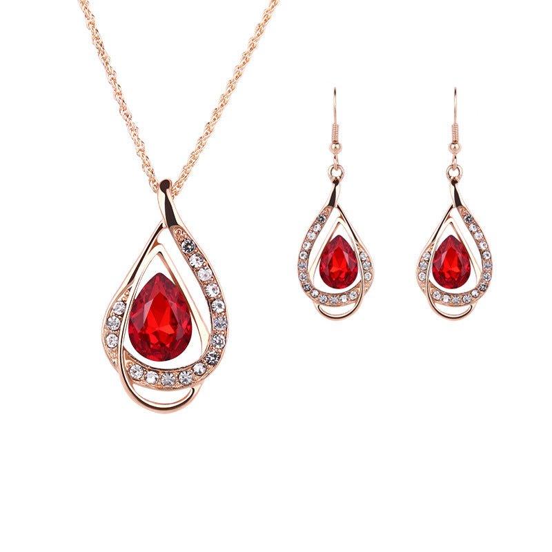 Vintage Fashion Jewelry Set: Necklace & Earrings by Dealightful Finds