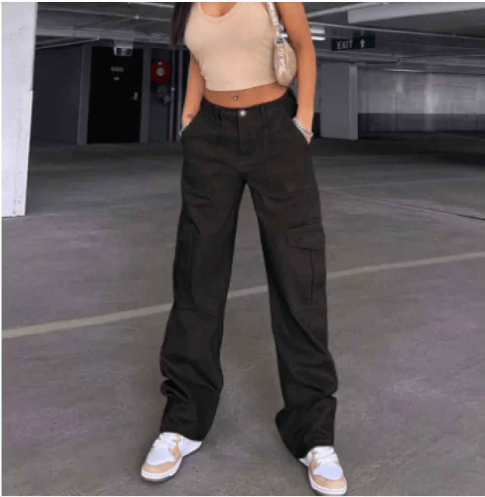 Women’s Straight Leg Jeans by Dealightful Finds