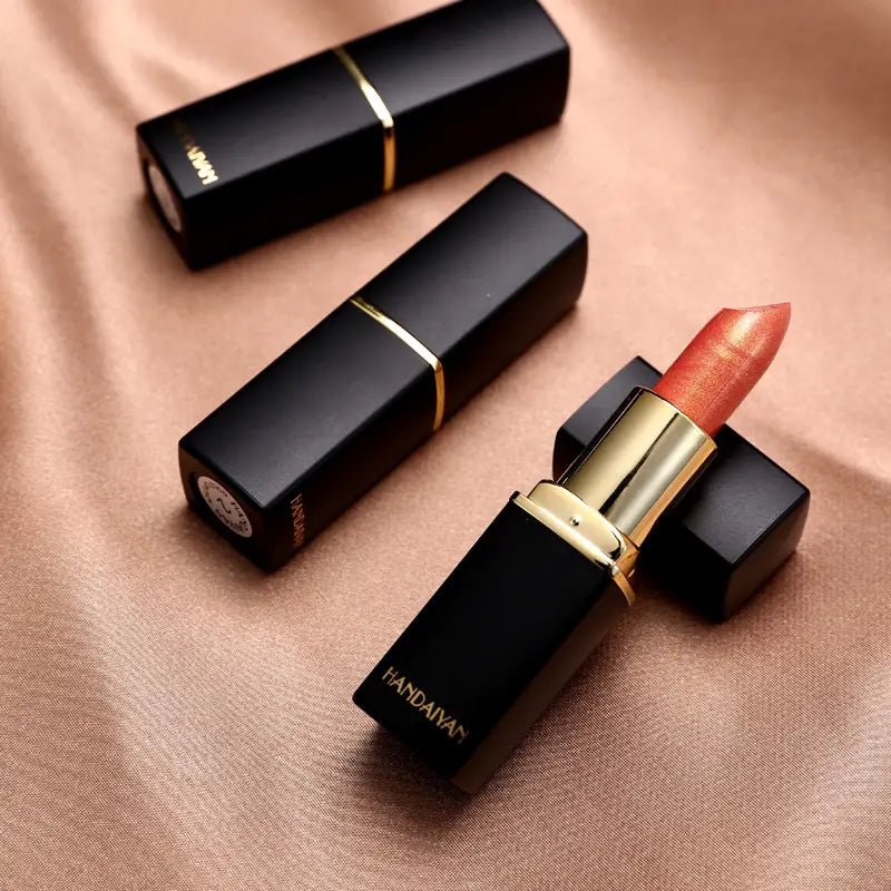 Color-Changing Metallic Pearlescent Gilded Lipstick by Dealightful Finds