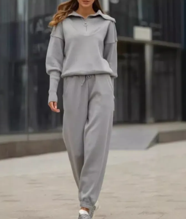 Women’s Sporty Zipper Suit by Dealightful Finds