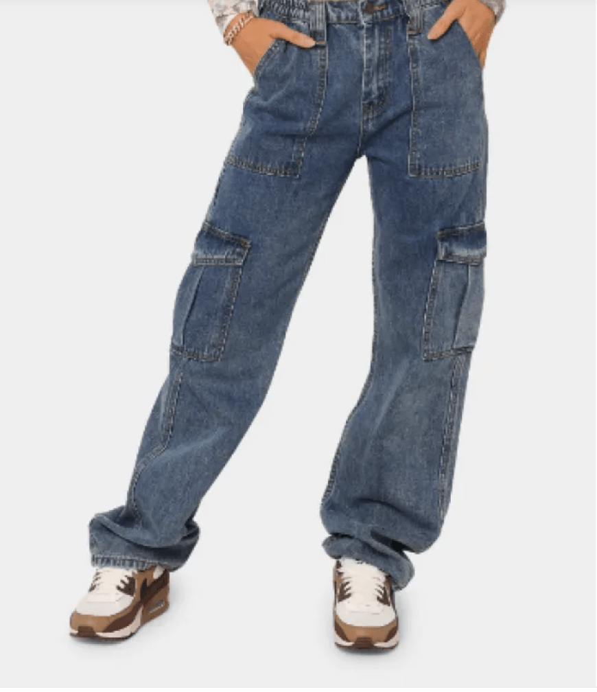 Women’s Straight Leg Jeans by Dealightful Finds