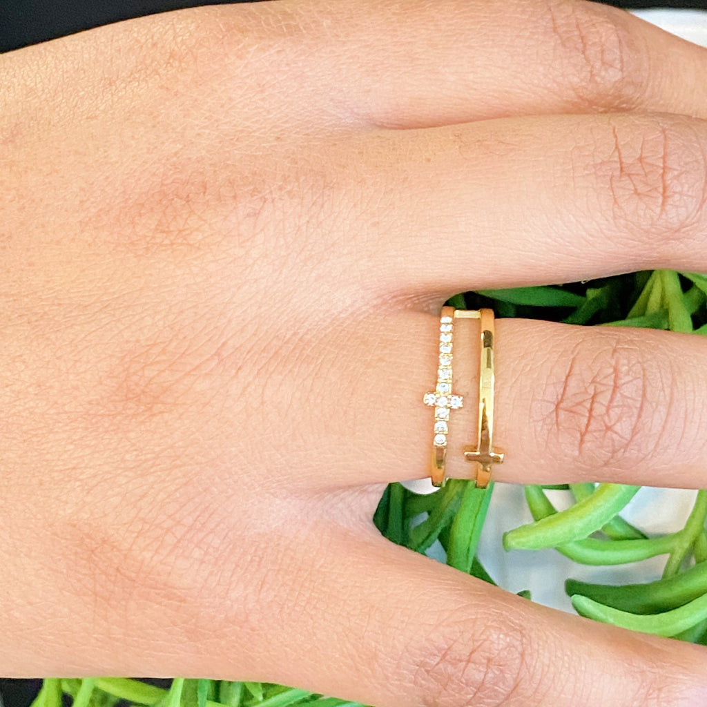 Forever Double Cross Ring by Dealightful Finds