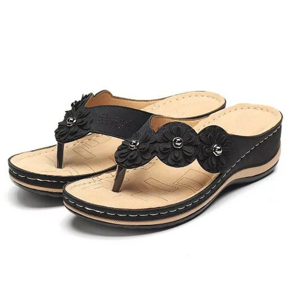 Retro Floral Round Toe Casual Women's Sandals by Dealightful Finds