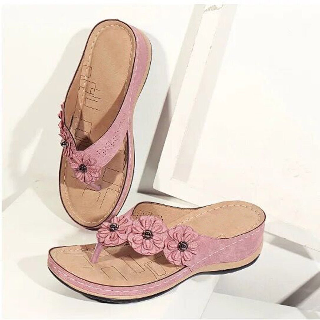 Retro Floral Round Toe Casual Women's Sandals by Dealightful Finds
