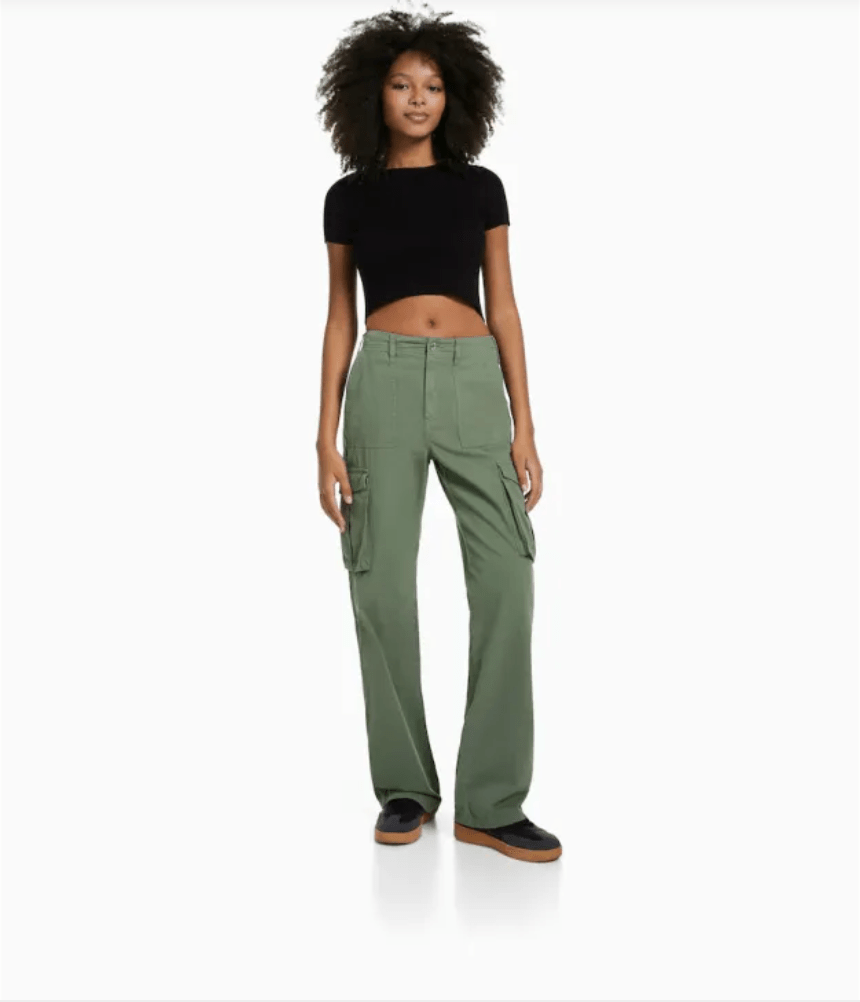Women’s Straight Leg Jeans by Dealightful Finds
