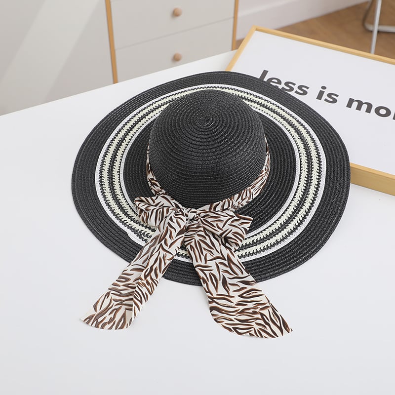 Trendy Women's Foldable Beach Hat for Stylish Looks by Dealightful Finds