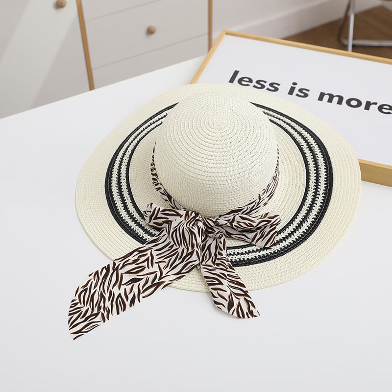 Trendy Women's Foldable Beach Hat for Stylish Looks by Dealightful Finds