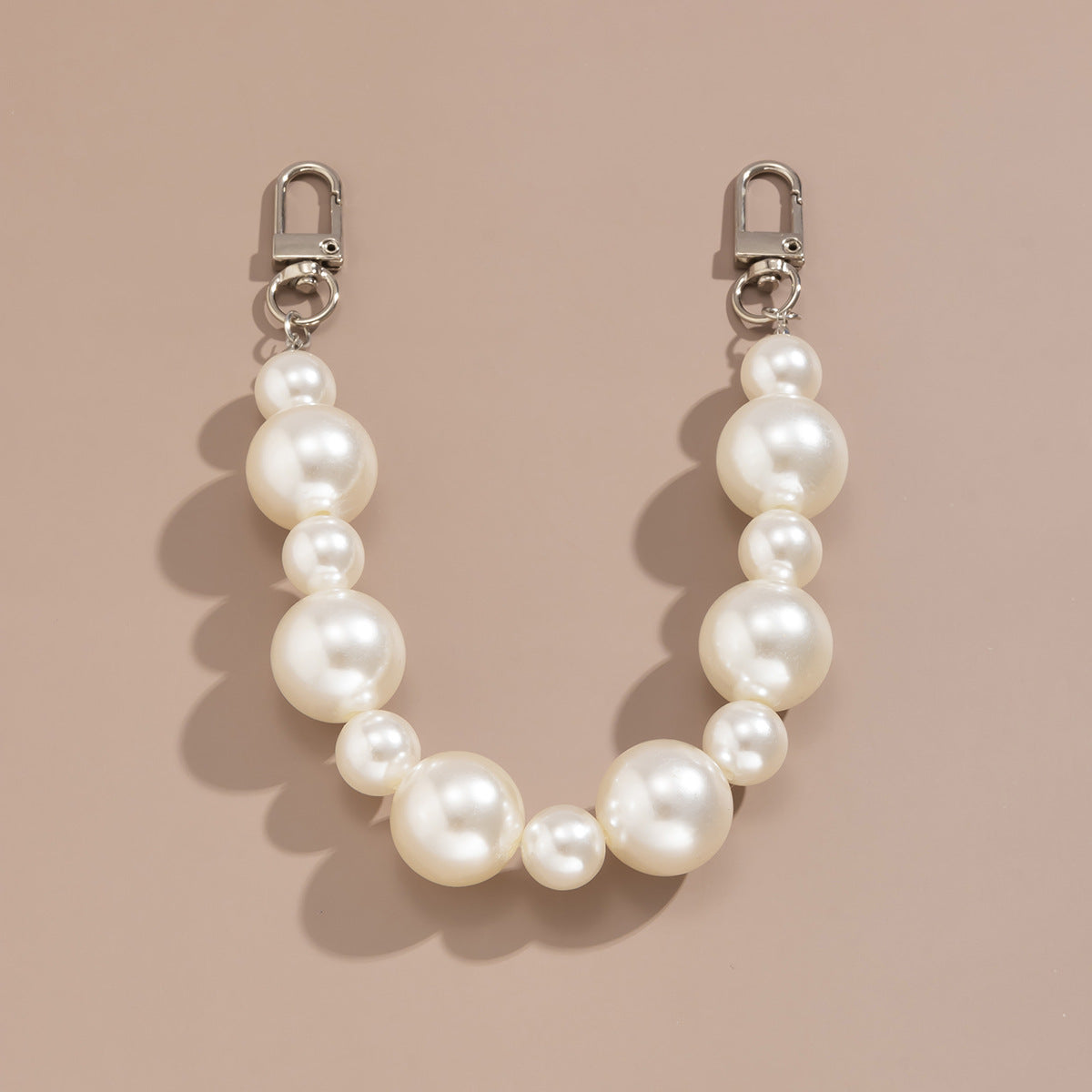 Fashion Simple Mixed Beads Imitation Pearl Bag Chain by Dealightful Finds